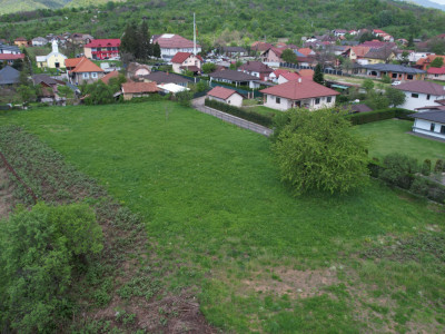Teren intravilan Tăuții Măgherăuș între 7-34 ari