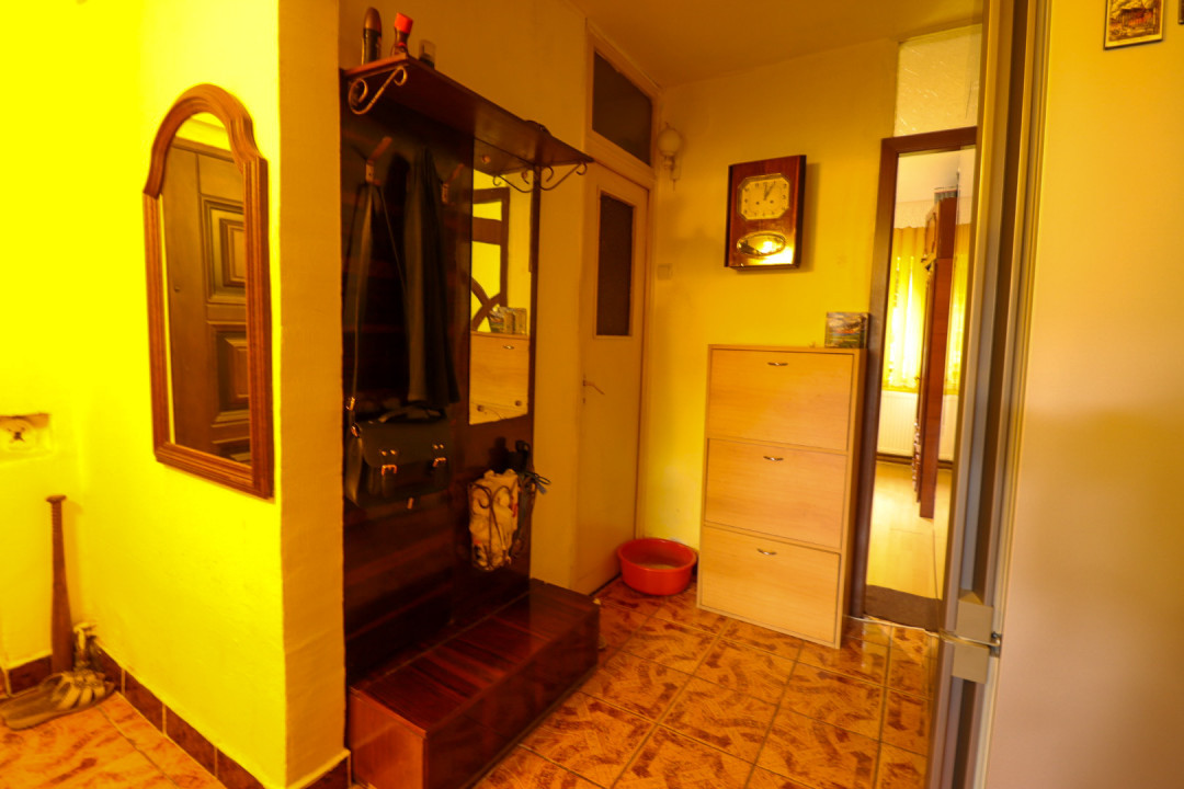 Apartament cu 3 camere in cartierul Vasile Alecsandri
