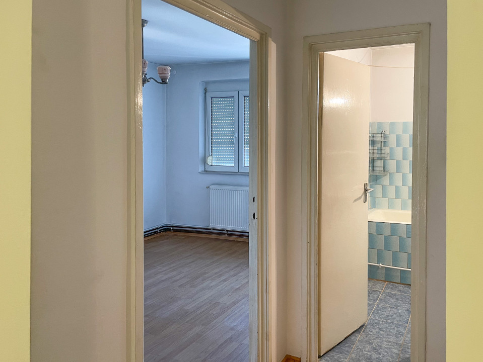 Apartamentu cu 3 camere in zona Casei de Cultura 